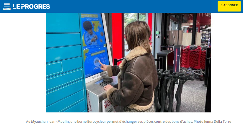 Comment les bornes Coinstar transforment la petite monnaie en bons d’achat